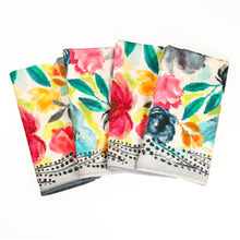 Load image into Gallery viewer, Flower Blossoms Napkins, Set of 4
