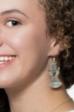 Load image into Gallery viewer, Luna Angel Earrings
