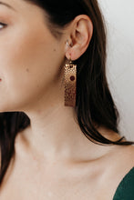 Load image into Gallery viewer, Starburst Berry Four Corners Leather Earrings
